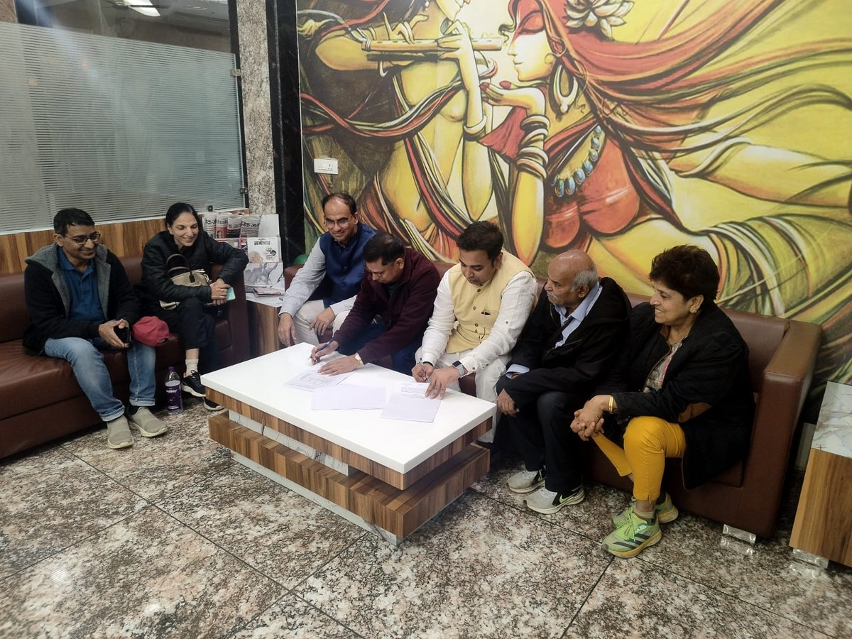 artofliving_sp's tweet photo. The Art of Living #RiverRejuvenation Projects signed an MoU with HAL for a CSR project in #Lalitpur district (UP) 
Our innovative approach will recharge #groundwater in Bundelkhand region and also advise local government for Managed Aquifer Recharge(MAR) 
#SocialProjects https://t.co/W7usyHcxgV