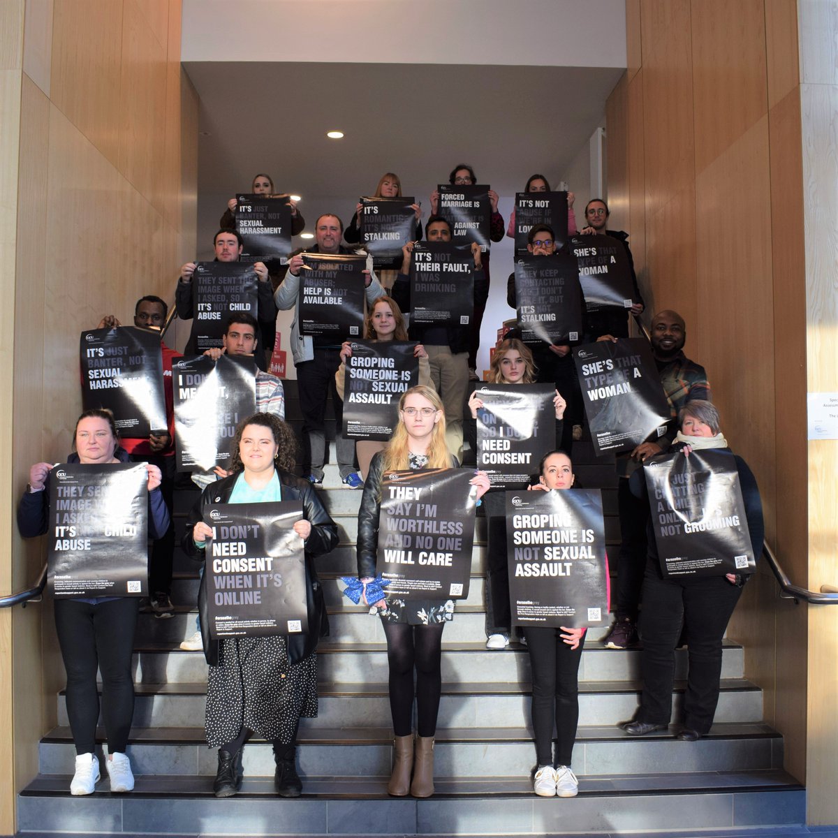 GCU_StudentLife's tweet image. As part of @CaledonianNews commitment to #16DaysofActivism and the #ErasetheGrey campaign, students came together to show support for ending gender-based violence✋

Find out more about the campaign here👉bit.ly/3UHFKlW
Report and Support👉bit.ly/3izDiktFind