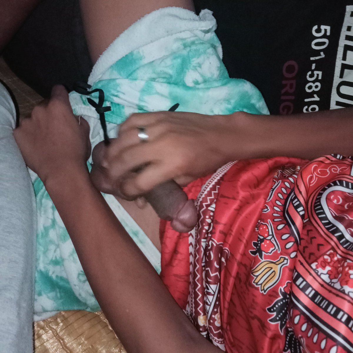 mohajier_l's tweet photo. Ang lilibog namn  ng bagets na ito ..gusto nya ako i fuckhard😋🤤🤤🤤🤤💦💦💦💦💦💦💦💦💦💦 https://t.co/bFLo8FHjFD