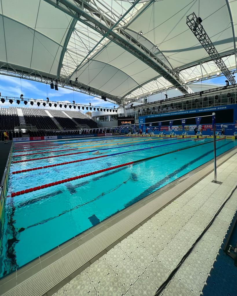 Competition pool taking shape for some fast swimming at the FINA World #Swimming Championships in Melbourne 🇦🇺 #FINAMelbourne22