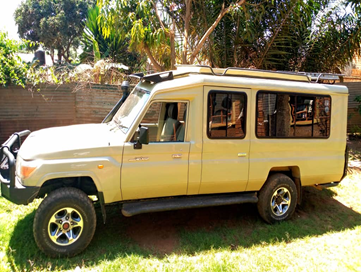 bespokeexcur's tweet photo. Bespoke excursions provides local tailored family safaris for three to seven days to Murchison fall, Queen Elizabeth.... We do car-hire, facilitate tourism permits, accommodation and a tour guide for you. Our contacts: bespokeexcursions@gmail.com,  +256774155469, +256705400716 https://t.co/SqwsAmK1wV
