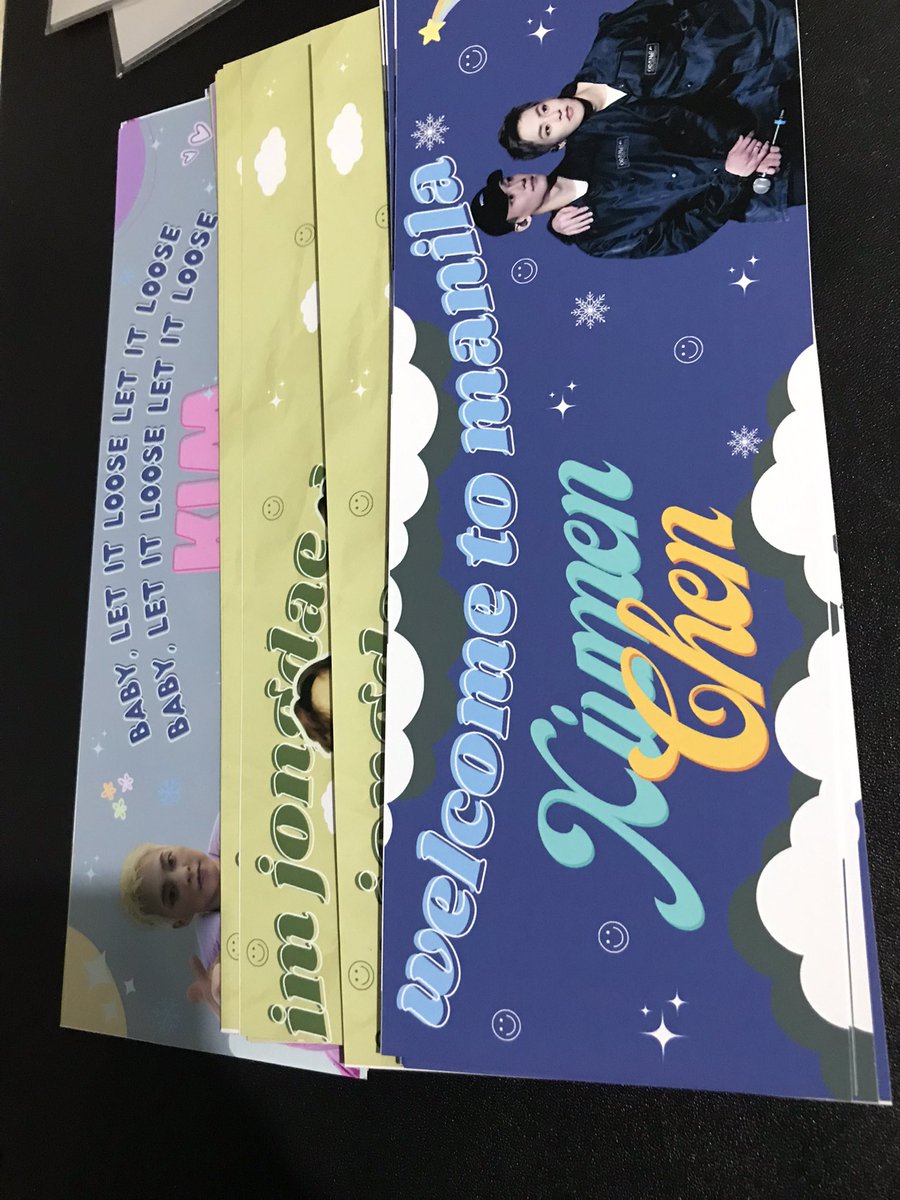 zayniekartPH's tweet photo. IM HERE NA! 🤩

nakapila po sa may pre selling line for gen ad!

tapat ng ticket booth yellow gate!!

- 1:1 only
- Follow the mechanics below
- For random official merch: must show us exo memes!

ubusin nyo na please!! https://t.co/vFCbTmZFOp
