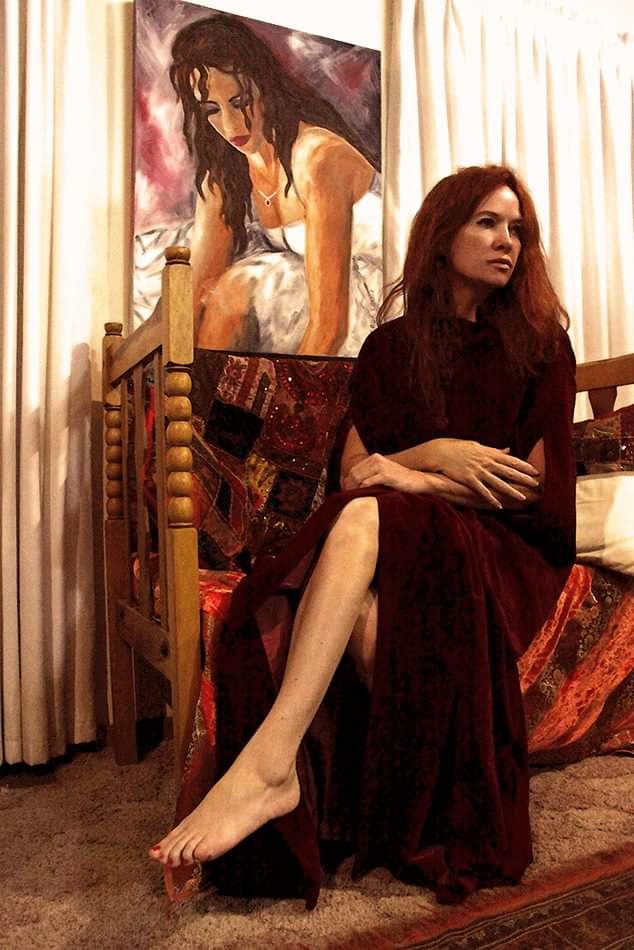 Suprooikappie's tweet photo. I am
#nftartist #poet #nftinvestor #wilwomen #wisewomen #photographer #bellydancer #womenwhorunwithwolves #fortheseekers #womeninweb3 #portraitartist #psychic
#lightworker #guide #mirror #mother #divinefeminine https://t.co/05PPyUIkRC