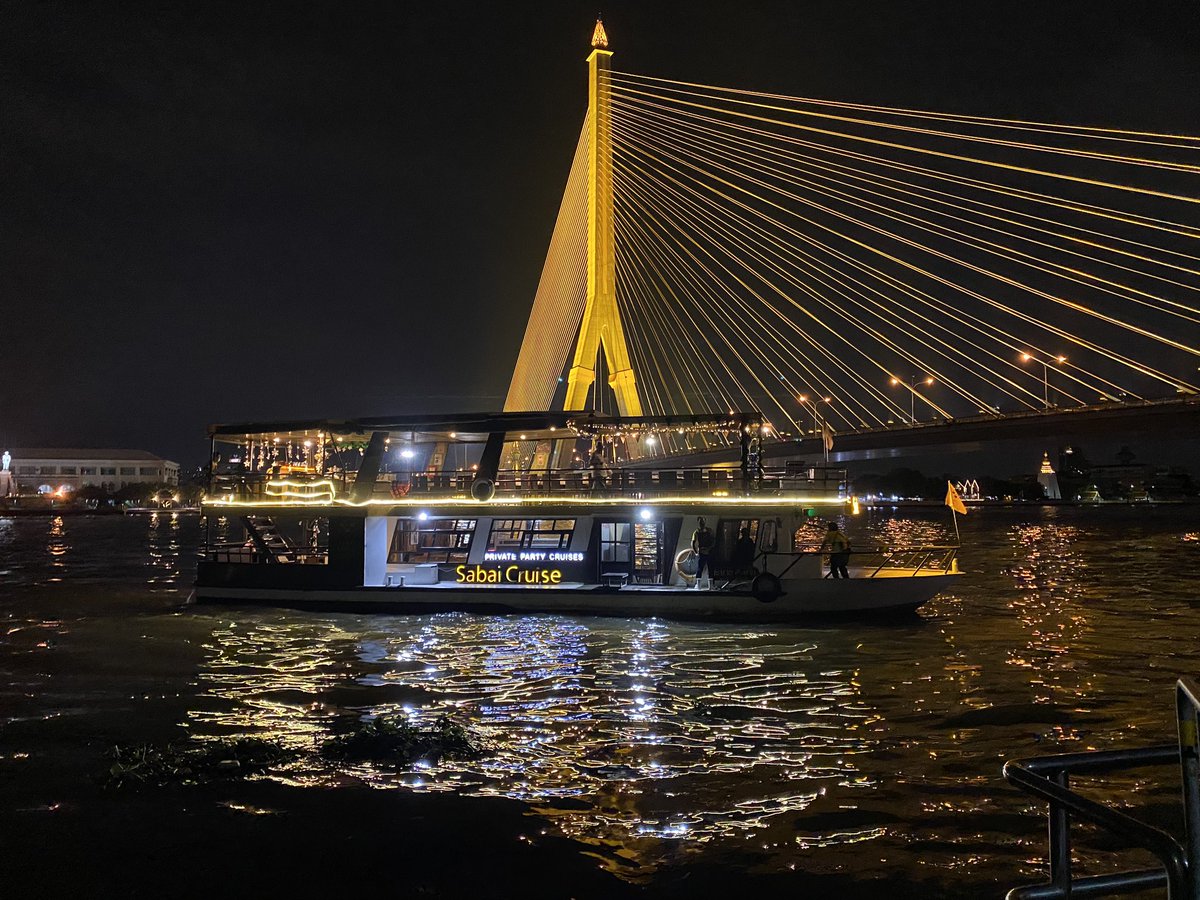 rtdp's tweet image. For last night’s speaker dinner, #RubyConfTH had a dinner buffet on a cruise… Looking at pictures, I am sure there will be more CFPs next year..