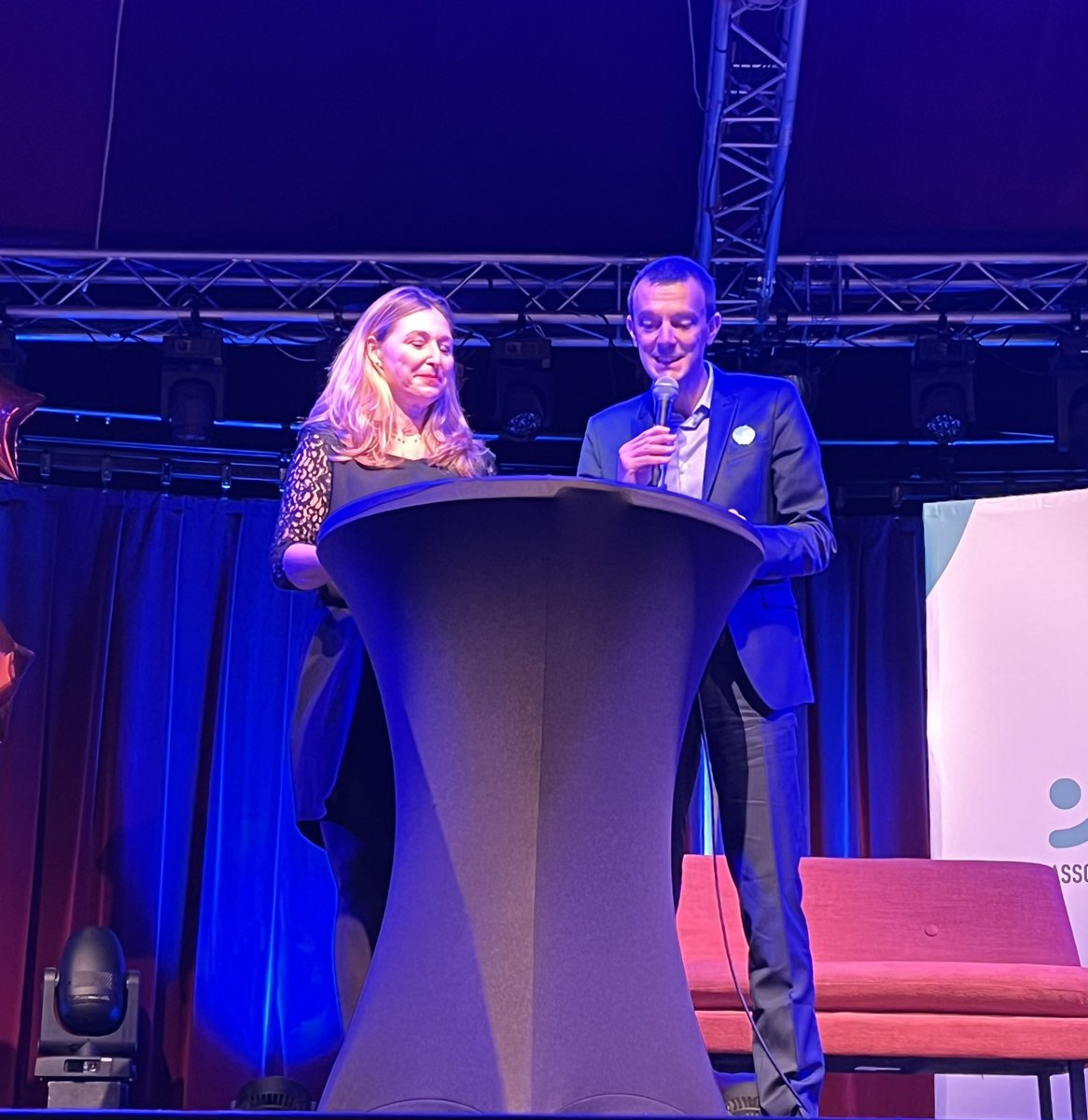 smartlang's tweet image. Hier soir nous avons célébré les 15 🎂 de l’@AFMD_Diversite | 5 millions de salariés représentés par 166 organisations engagées pour la #Diversité et l’#inclusion 👏 @ThomasAnnelaure @MayaHagege @VincentPoirel Johan Titren.