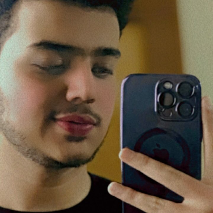 KfModasser's tweet image. #NewProfilePic