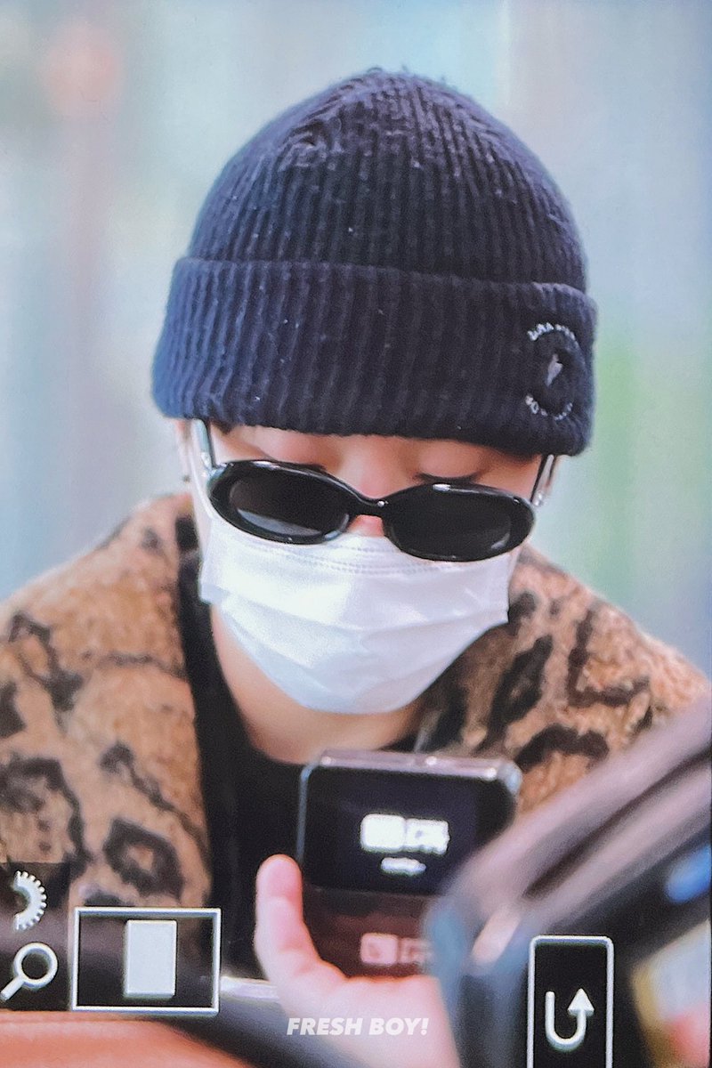 221209  #강승윤 #위너 #WINNER #YOON  <a href="/official_yoon_/">official_yoon_</a>