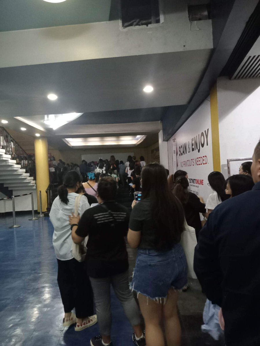 ostdph's tweet image. Ged Ad tix holders are now lining up for #BeYou2inManila 

Presented by @neuwave_events