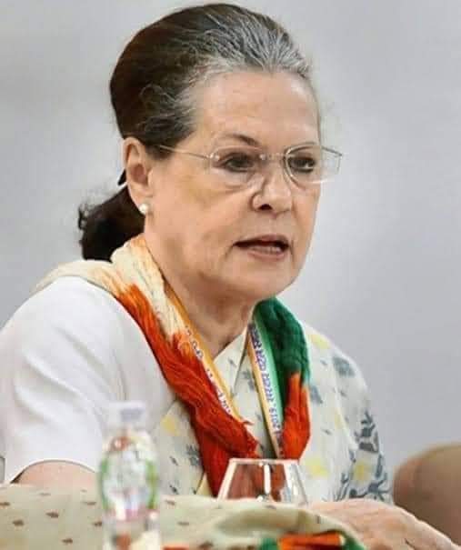 S M T  Sonia Gandhi ji Happy birthday to you 