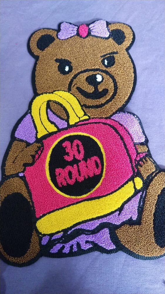 30Round_Chuck tweet media
