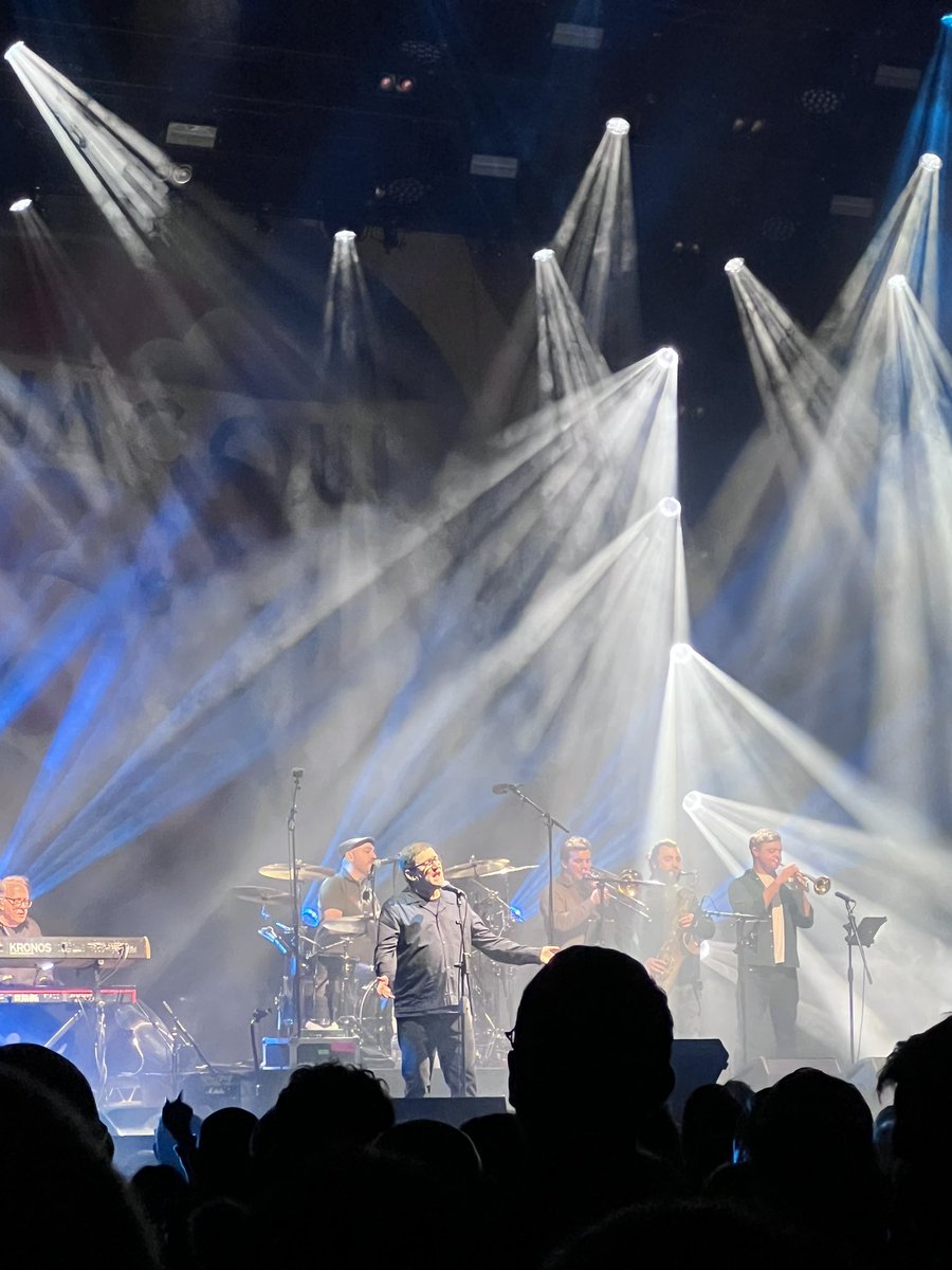 Clo @ Ten Storey Prints tweet media