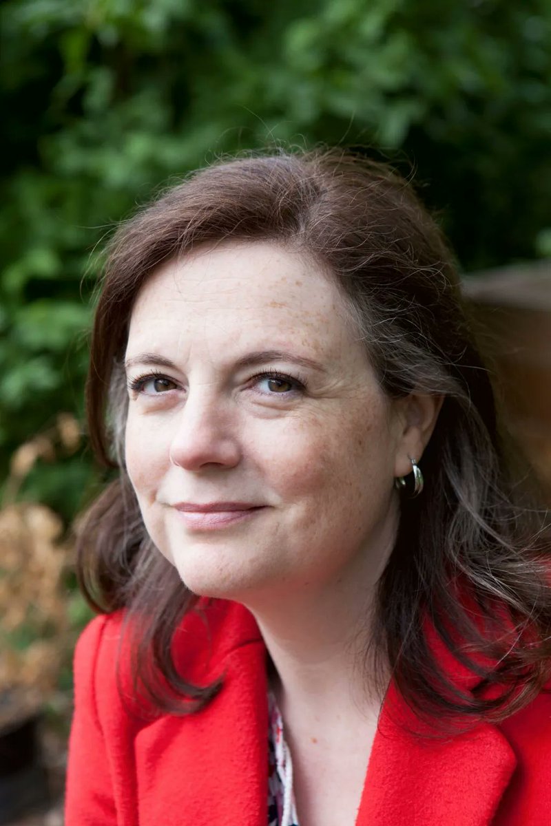 newgermanbooks's tweet image. Two for One – on being a #publisher and a #translator. 
We spoke with @KatyDerbyshire about her dual career as publisher and translator. buff.ly/3EA4pD5