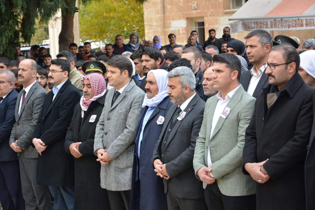 Abdulkadircay63's tweet photo. Hatay Kırıkhan’da askerlik hizmetini yapmakta olan ve geçirdiği kalp krizi sonucu Hakk’a yürüyen Akrabam P. ONB. Vahit Kılıç’ı rahmet-i Rahman’a uğurladık. kederli ailesi  başsağlığı diliyor, yüce Rabbimden sabır niyaz ediyorum 🤲🏻 https://t.co/qXN8m09f07