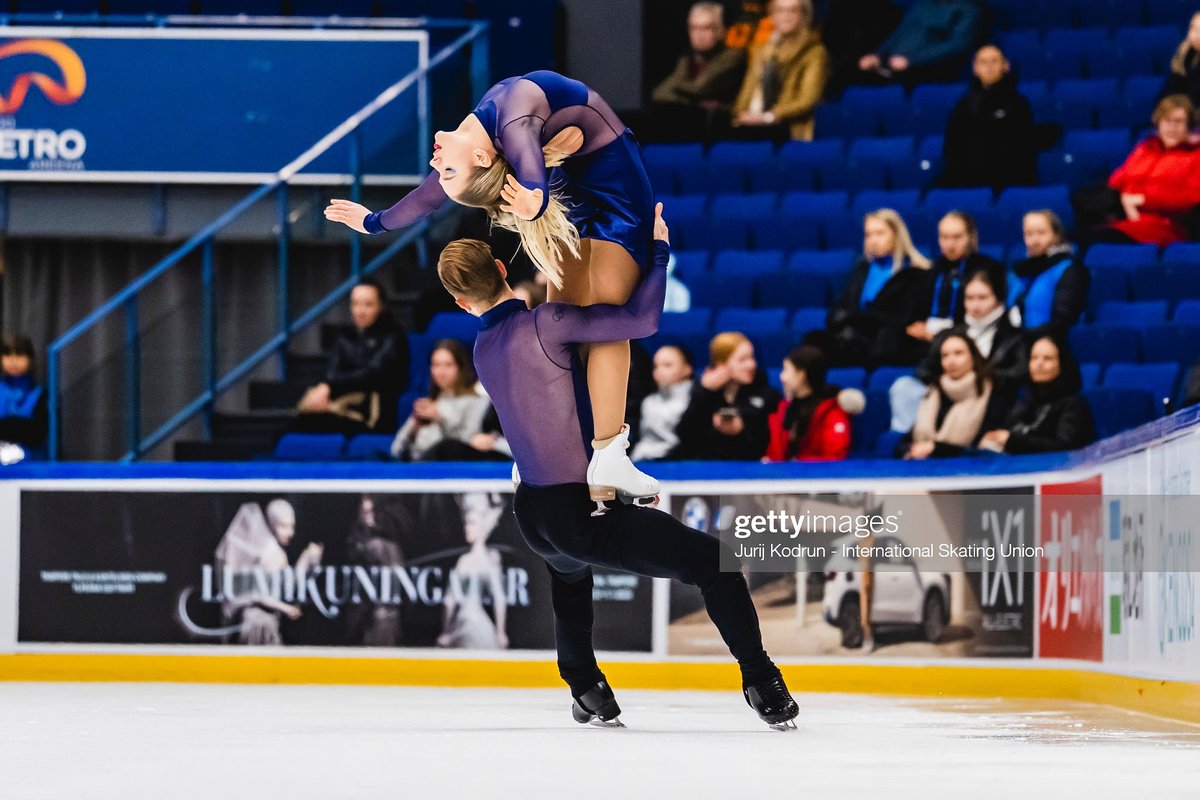 Happy Birthday 🎂 to 🇨🇿 Czech Republic's #NatalieTaschlerova — the 2022 Lombardia Trophy 🥉 with #FilipTaschler! GS Fan Fest @ bit.ly/NataFili They debuted on the #GPFigure series this season in 🇫🇮 & 🇬🇧 👏🏻  📷 2022-23 FD 'On The Nature Of The Daylight' #FigureSkating