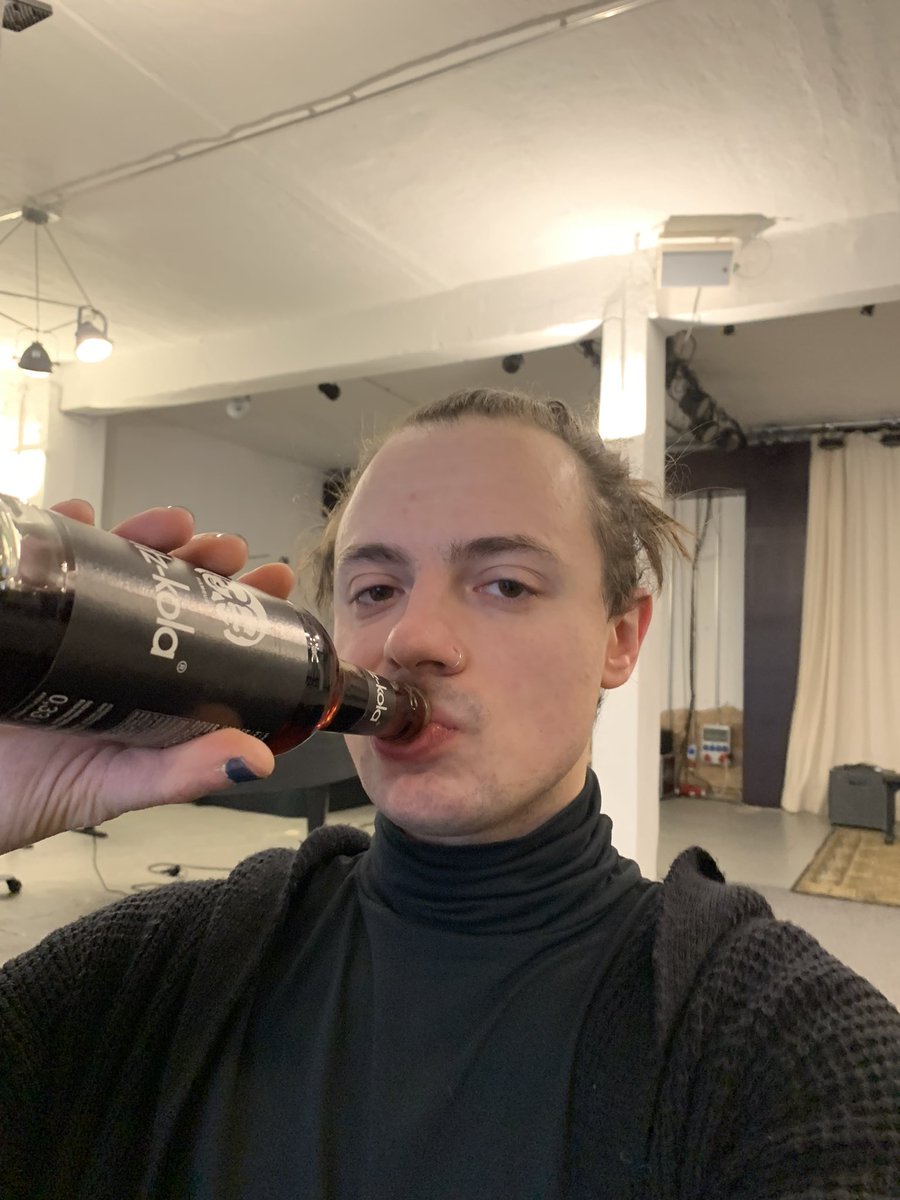 galigrü von der arbeit, die friko geht rein