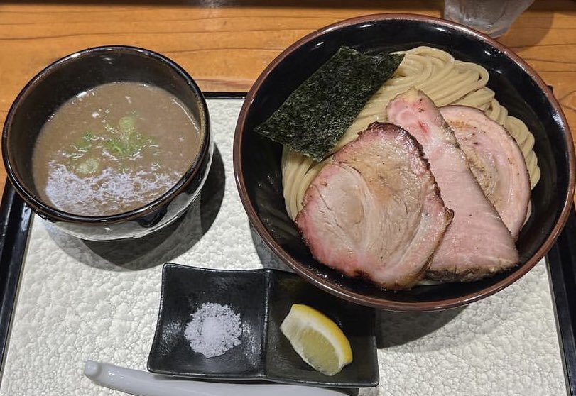 #つけ麺　#ラーメン
#家系　#家系ラーメン
#百名店 
#つけ麺道　#中華そばひら井 

共に最高😍💗
