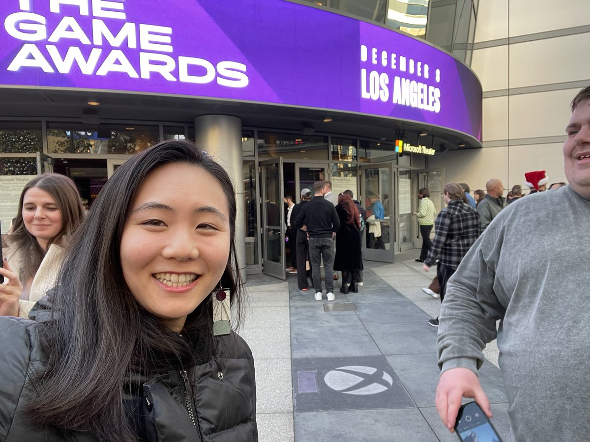xujennyc's tweet image. Made it out to #TheGameAwards thanks to the amazing @emily_bouchoc and @geoffkeighley and #FutureClass. What a memorable night and lots of new friends ☺️