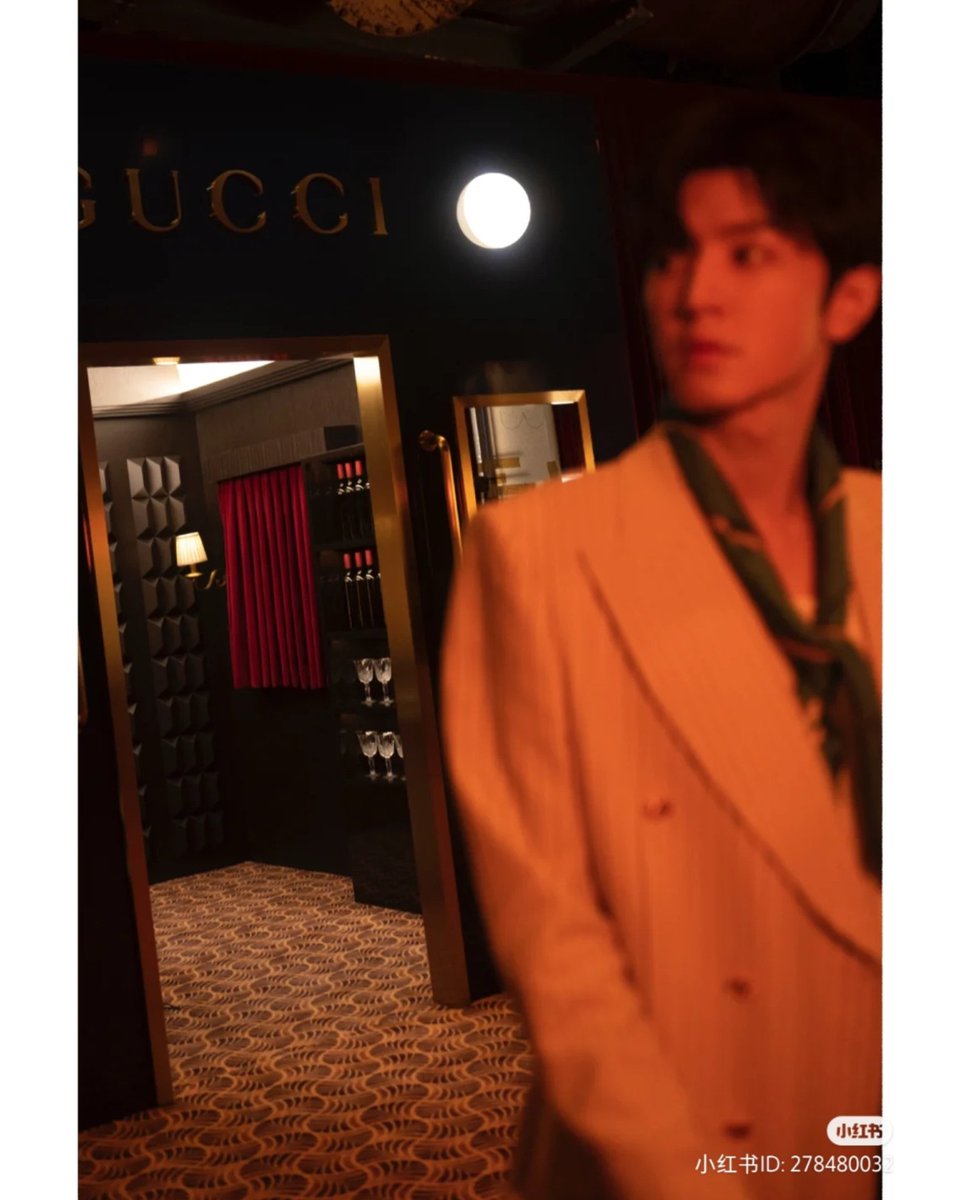 chenzheyuanbao's tweet photo. 221209 Chen Zhe Yuan Xiaohongshu update
#GucciExpress #Gucci #ChenZheyuan #陈哲远 https://t.co/vJfbnm37eh