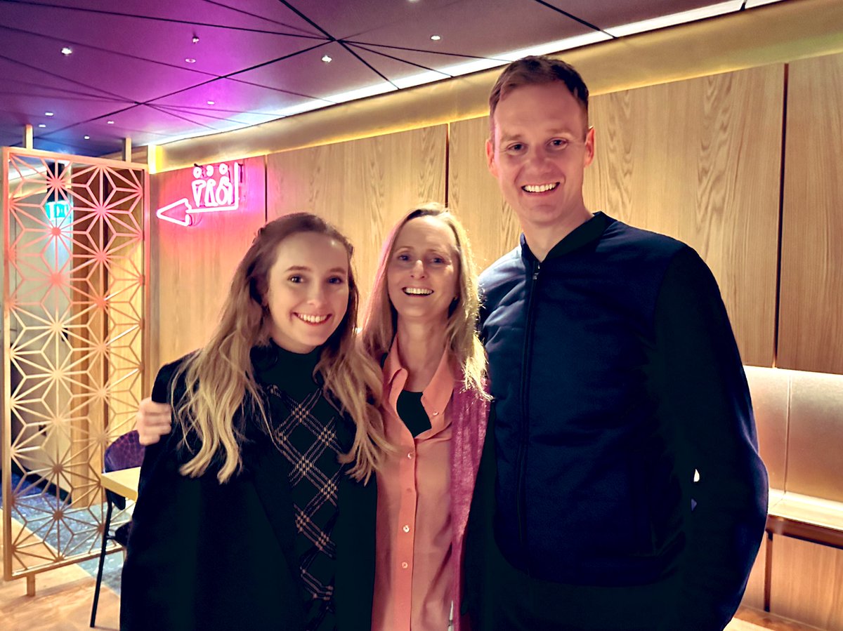 Dan Walker on Twitter "Lovely evening watching RoseAylingEllis being