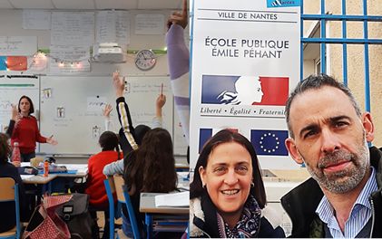 FlorentMorio's tweet photo. 🍄 This monday, for the #WorldSoilDay2022, we visited kids in a primary school to raise awareness about fungi. The very first step of #FungiSol, a citizen science project. Stay tuned 🧐 #IICiMed @NantesUniv @CHUnantes @OurliacGarnier #CitizenScience #biodiversity https://t.co/eZ3KaEHmJY