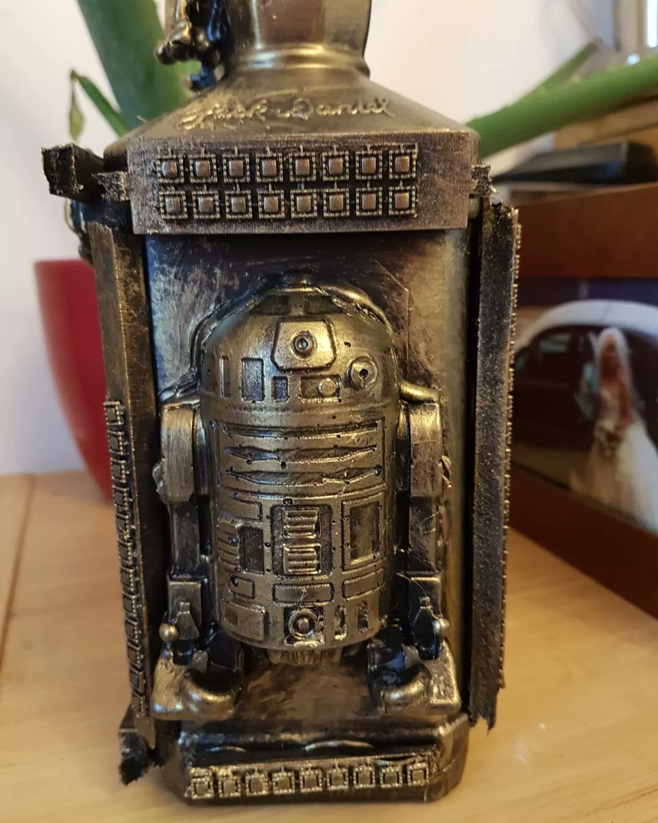 twfsteampunk's tweet photo. #STARWARS #JACKDANIELS #UPCYCLEBOTTLE #THANET #MARGATE #BROADSTAIRS #RAMSGATE #STEAMPUNKBOTTLE #UPCYCLEBOTTLE #HANDMADE #GIFTS https://t.co/JcMuRlMym4