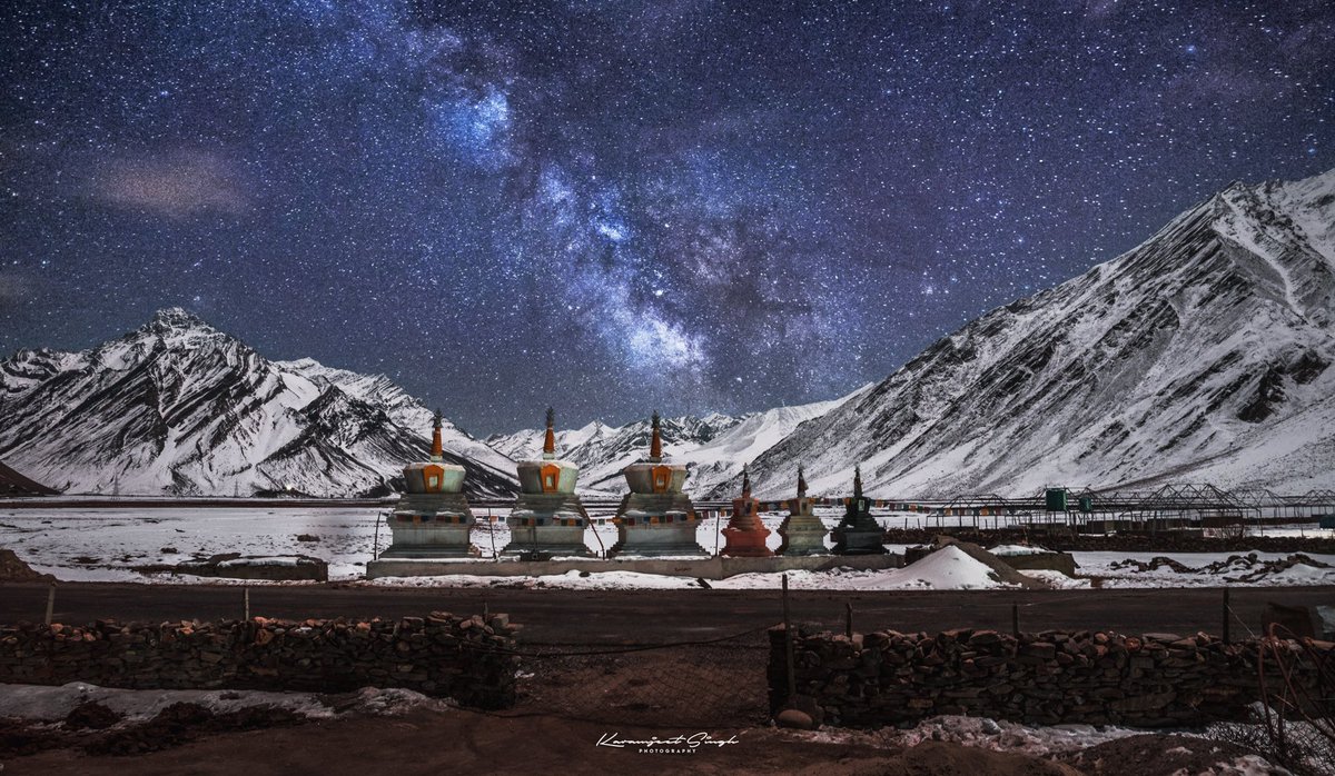 santoshsukhdeve's tweet photo. Amazing click by @caramjeet !!
#Rangdum #Kargil #NH301
@tourismgoi @incredibleindia
@sahuajeet @AnayatAliIPS https://t.co/q66kRMUCl8
