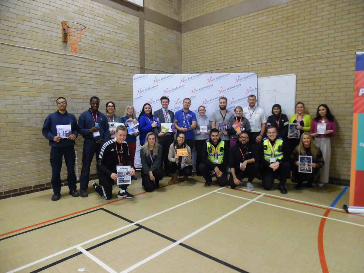 moor_end's tweet photo. We're still not over our Careers Fair from yesterday, sorry not sorry...@CKCareers @WYFRS @HuddersfieldUni @WCSQM @SouthPennine #WorldClassFair #CareersFair2022 https://t.co/gE94kjBtOJ