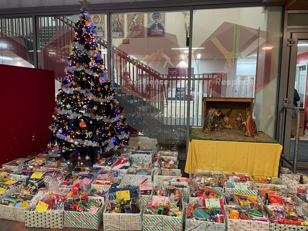 Christmas hamper deliveries begin today to local pensioners! Amazing effort by our pupils and staff to create these wonderful, charitable treats!