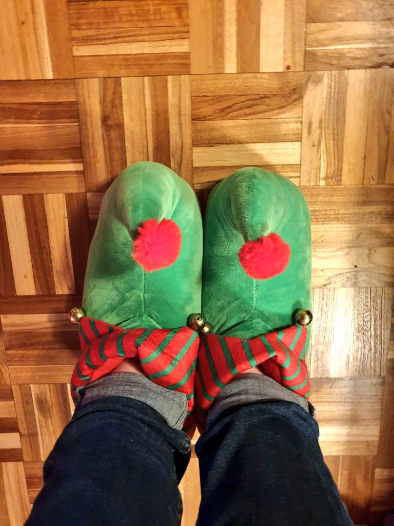 Victoria Macfarlane tweet media