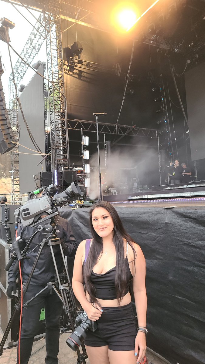 yising on Twitter "photographing my favorite band tonight in sydney