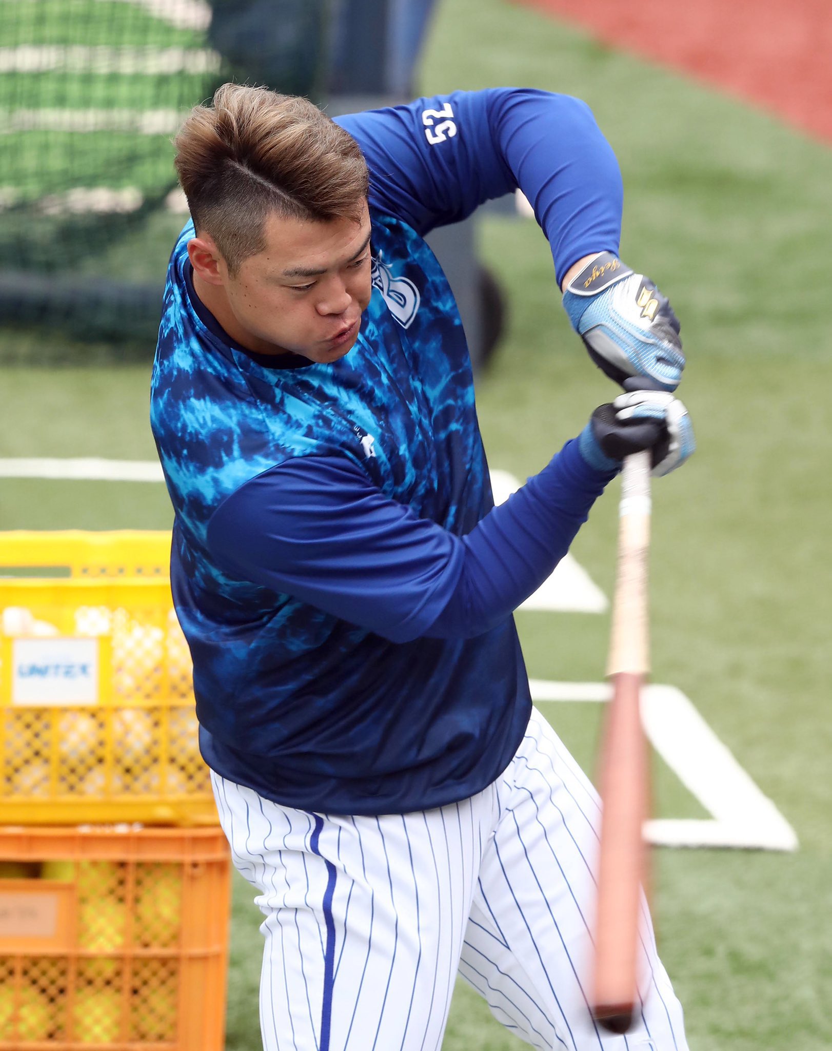 中日ドラゴンズ  細川選手 DeNA時代のバット