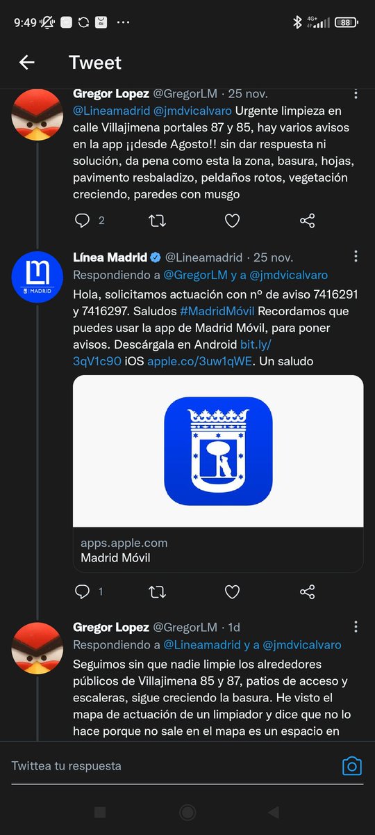 GregorLM's tweet photo. @Lineamadrid #SYRLM Reclamo la limpieza urgente de los alrededores de acceso a los portales de Villajimena 87 y 85. Avisos desde Agosti cerrados y no solucionados. Zona cada vez más resbaladiza, sucia y deteriorada. El mapa de actuación aparece la zona en blanco y por eso no limpian. https://t.co/z8pwf0cYJS