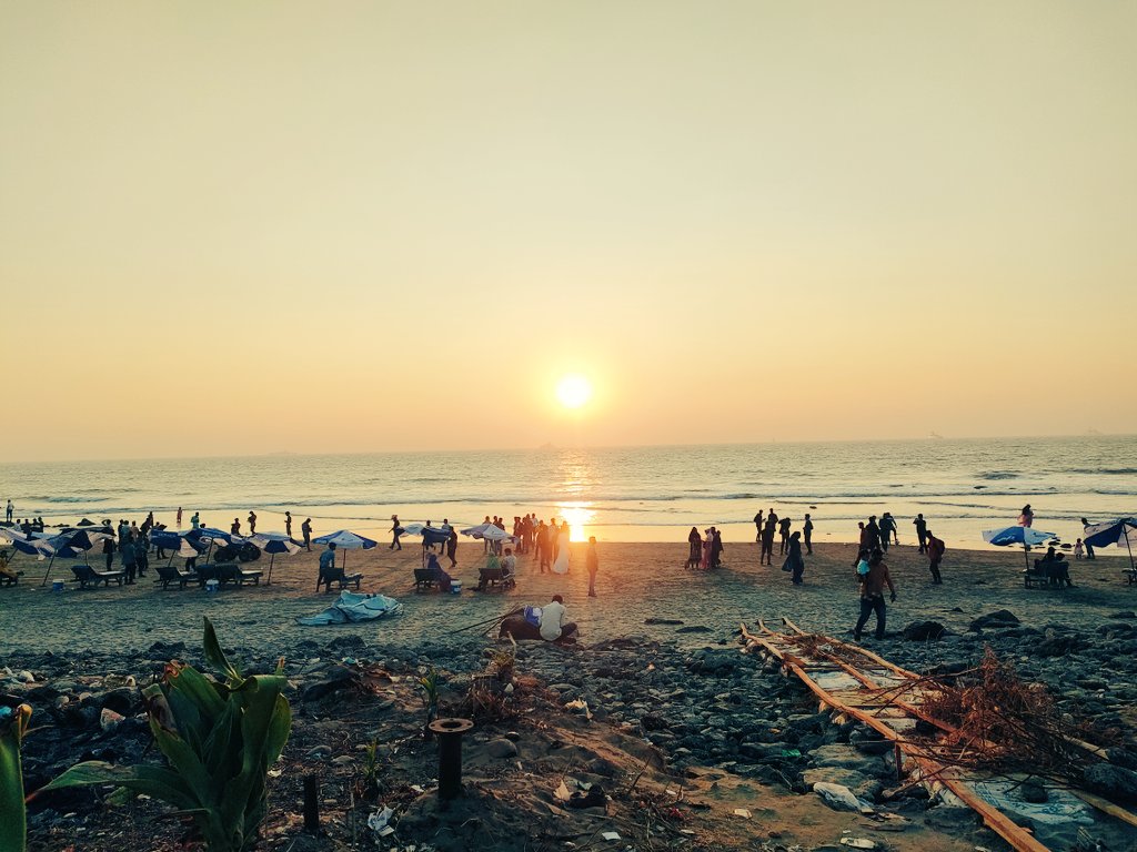 Jahangi55106292's tweet photo. A curable sunsets which cure the mind stress and fresh the minds..
#sunset #sunsetphotography #coxsbazar #inanibeach https://t.co/driBgGcqmI