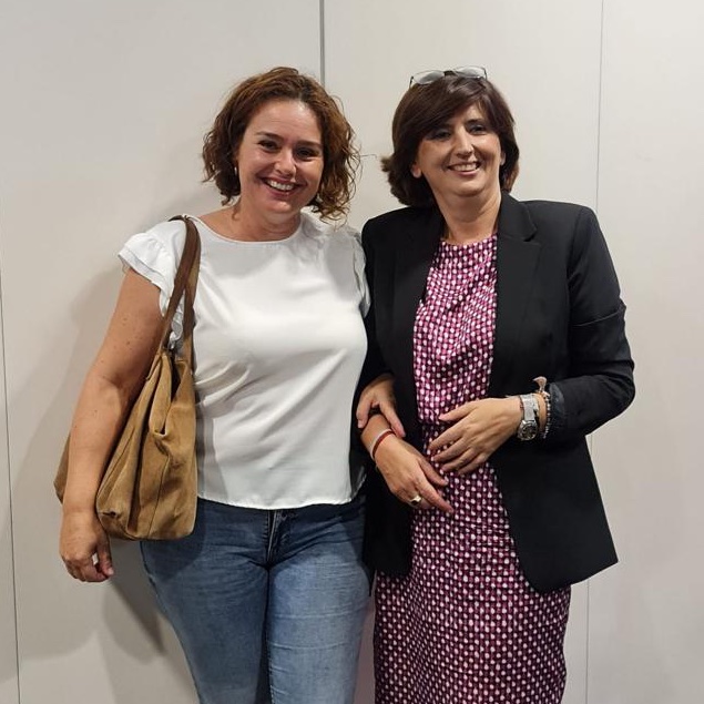 🦓 Nuestra vicepresidenta Inma <a href="/InmaGuerrero20/">Inma Guerrero</a>  asistió a las I Jornadas #VivirsinDiagnóstico organizadas por @obgdiagnostico el pasado 14.10.22 en Elche.

Objetivo: visibilizar la importancia de poner nombre a las patologías.

📸 Inma + Carmen, presidenta de Objetivo Diagnóstico