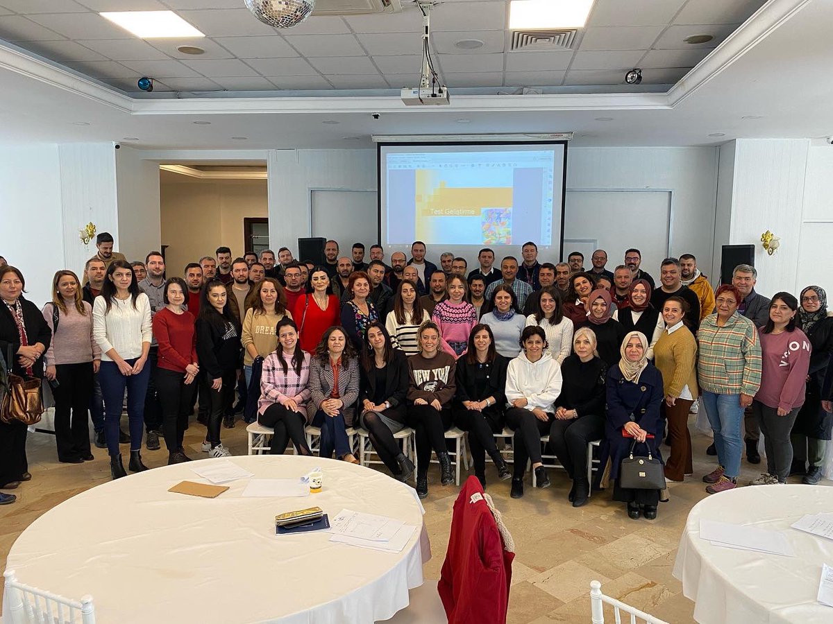 ozsevgect's tweet photo. 81 ilimizden gelen Ölçme ve Değerlendirme Merkezi Müdürleri ve Öğretmenleri ile “Test Hazırlama Teknikleri Kursunda” İstanbul’da 05-09 Aralık 2022 tarihleri arasında birlikte olduk. https://t.co/roDCjnkaew