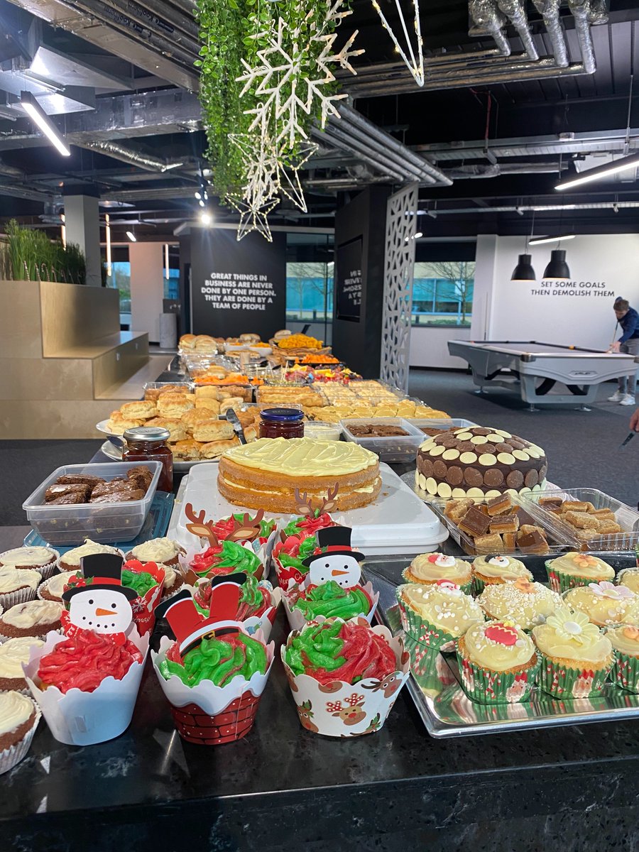 Yesterday was Christmas Jumper Day at Lusso HQ! 🎅 

Our team put on their best Christmas jumpers (and even suits) in aid of Save The Children, an amazing charity which raises funds to help mums-to-be, new mums, babies and children get food and medication. 

#SaveTheChildren