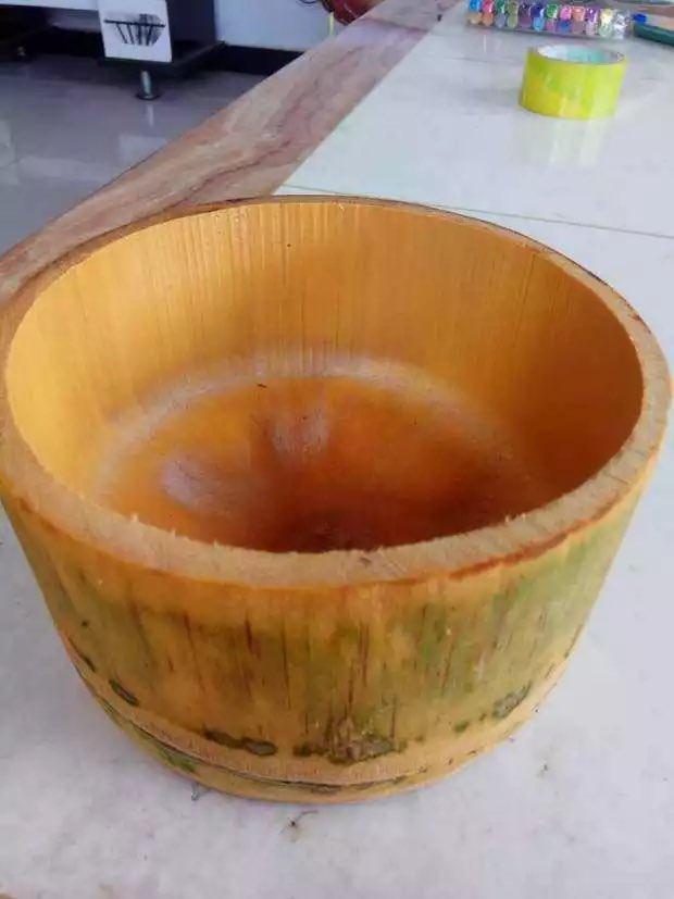 Amazing_Yunnan's tweet photo. #Yunnan is the world center of #bamboo. Among about 1000 spices of bamboo in the world, 220 of them could be found here. Growing in the SW Yunnan, #Dendrocalamus is the largest bamboo in the world, with a height of over 30m and a diameter of 35cm. #Hellobamboo #GoodbyePlastic https://t.co/sMqDVqgOz2