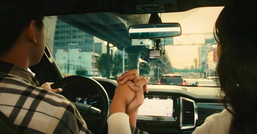 BenedixRamos's tweet photo. Hmm.. sana all may ka-holding hands! 😍 
Abangan bukas sa #StarPop accounts at malalaman mo kung sino sila 😉

🎥 "EDSA" Music Video
12.12.22 | 7PM

For now, watch the lyric video here 🔗 https://t.co/2Je9o7SRhN
@jemmacatuns
#JemMacatuno https://t.co/hq8DszK0KV
