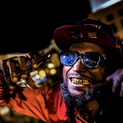 COACHDADDYDOLLA's tweet photo. #NewProfilePic https://t.co/5bfrnU9rPH