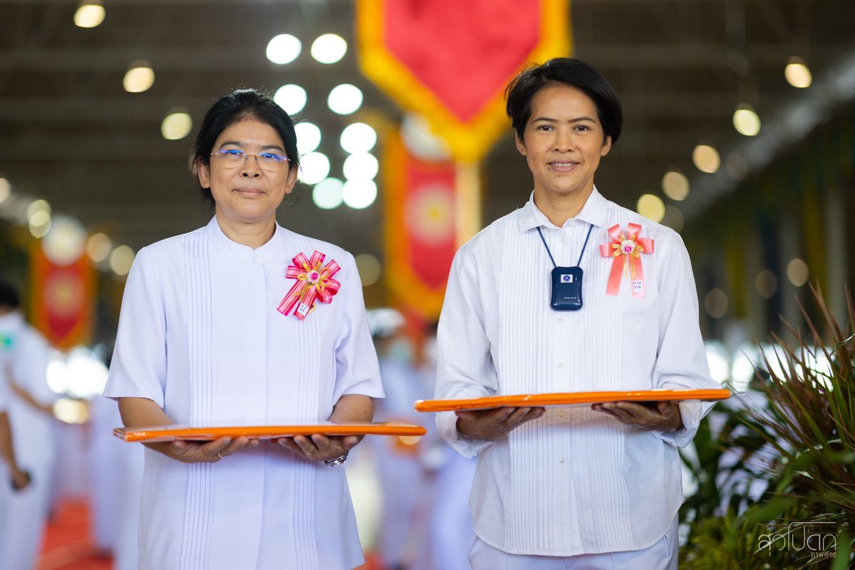 Fafon10Fafon's tweet photo. ย้อนหลังพิธีบูชาข้าวพระ พิธีถวายต้นสมบัติจักรพรรดิเพื่องานเผยแผ่วิชชาธรรมกายไปทั่วโลก เอาบุญมาฝากทุกท่านค่ะ https://t.co/JPWMG9nuVD