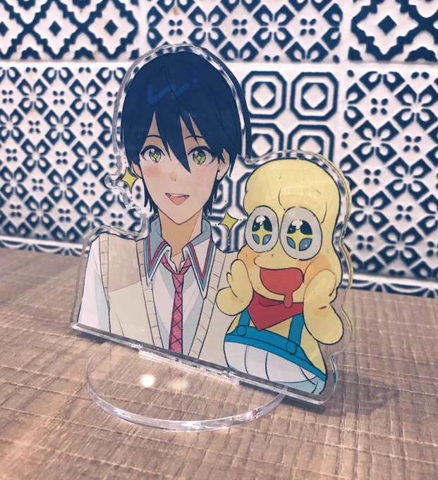 OHITORIさんから最強つよつよ刀ピアクスタを頂きましたご飯の写真を撮るときに使いたいとリクエストしたのでキラキラしてる2人です天才だ〜かわいいプレートも作った【@ o_hitori_sama_1 】 
