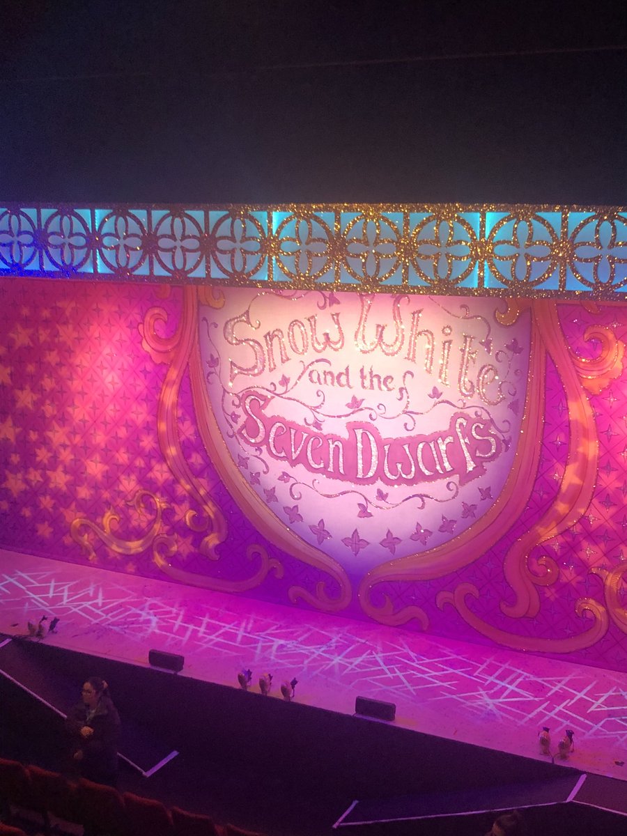 greysbrookeatlp's tweet photo. KS2 have arrived and are waiting with excitement for the Panto to begin! Thanks to FROGS for organising and funding this for our children. #itspantotime @the_atlp https://t.co/zaIqMwzlNy