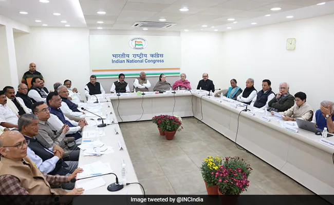 ndtv's tweet photo. 🔴 #BREAKING | Himachal Chief Minister To Be Picked By Congress High Command, MLAs Decide https://t.co/hdeZy4gS7Q https://t.co/m3zAy2icrC