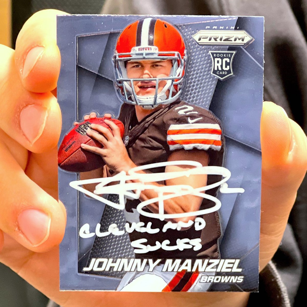 gurucollects's tweet image. “Cleveland sucks” 🤣🤣🤣