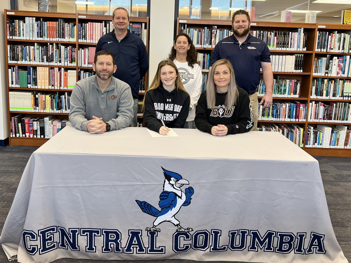 ccbluejaysports's tweet photo. Congratulations to Alyxandra Flick who will continue playing Field Hockey next year at Bloomsburg University.   Alyxandra will major in Digital Forensics and Cybersecurity. https://t.co/ZXtU0ATt3D