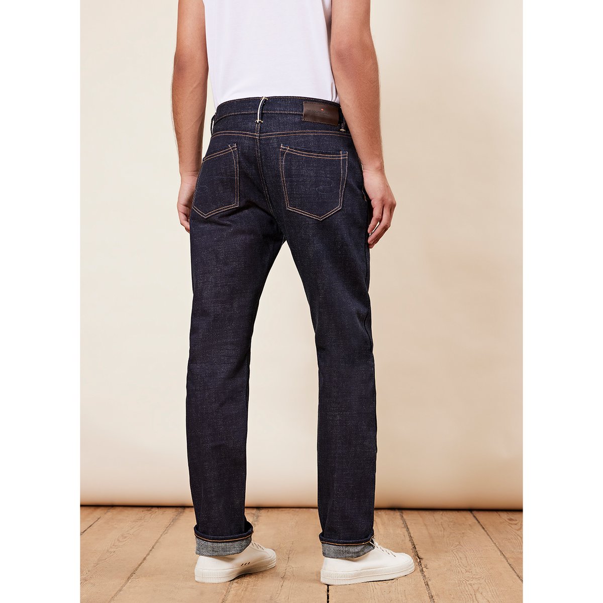 Lee Cooper tweet media