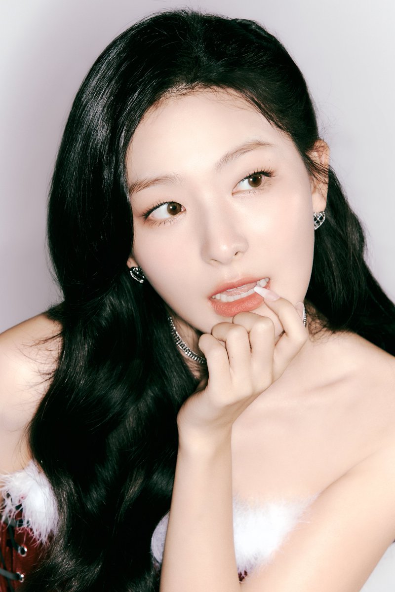 Fji3-IcagAACRrb?format=jpg&name=medium