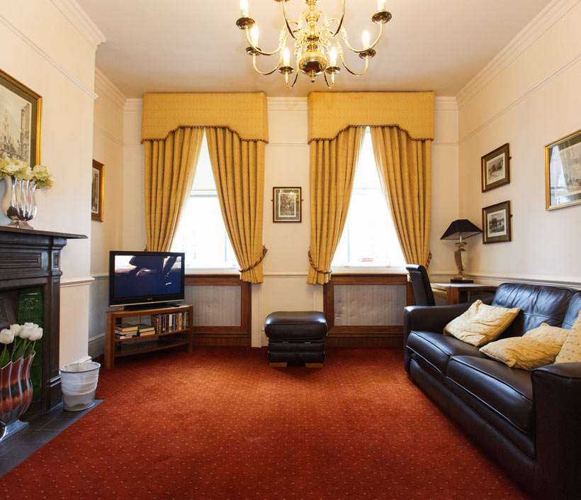 Morgan_Hotel's tweet photo. What is your preference when travelling? A room in the hotel or BnB?
We have both! 

 #londonhotels #morganhotel #londonholiday #londonhotel https://t.co/zXfRUegYUY