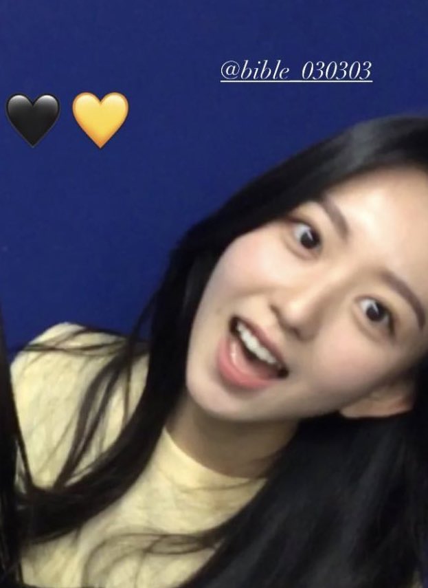 1xvlm's tweet photo. #9장_20절_성경이와_함께하기
#9AwsomeYearsWithLami 
오랜 기다림의 끝에 이렇게 다시 만날 수 있어서 너무 꿈만 같고 행복해🥰 오늘은 나에게 있어서 많은 의미가 있는 날이 될 것 같아. 그동안 힘들었던 걸 다 잊을 만큼 앞으로는 우리 행복만 하자☘️ 내가 언제나 응원할게 사랑해 성경아!!💗💗 https://t.co/eDAvcVh6iw