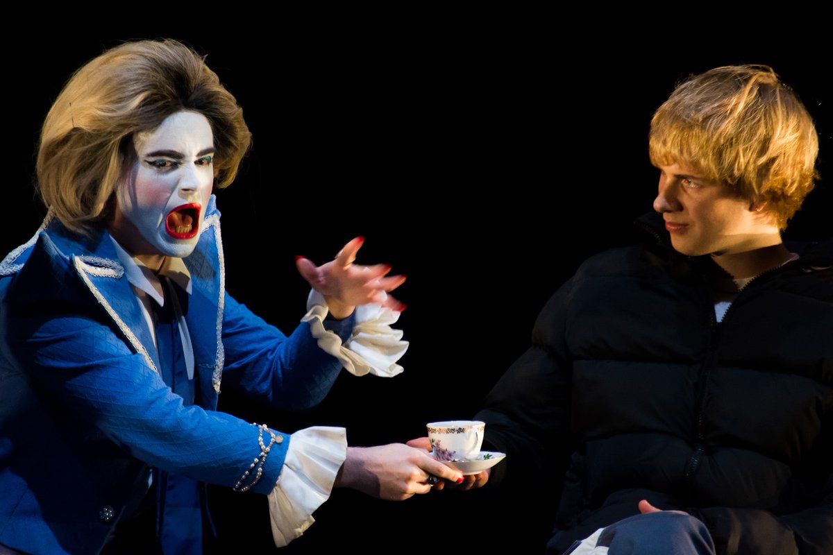 second night of Thatcher-Rite at <a href="/CamdenPT/">Camden People's Theatre</a> let’s go!!

📸 by Sophie Lavender

image throwback to <a href="/uknewartists/">UK New Artists</a> welcome weekend